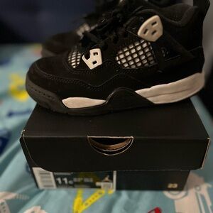 Jordan Kids Black and White Sneakers
